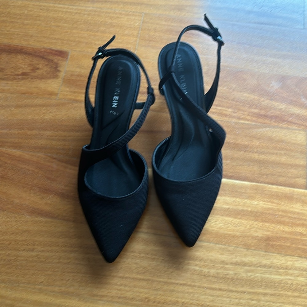 A pair of Anne Klein kitten sling back heels :)